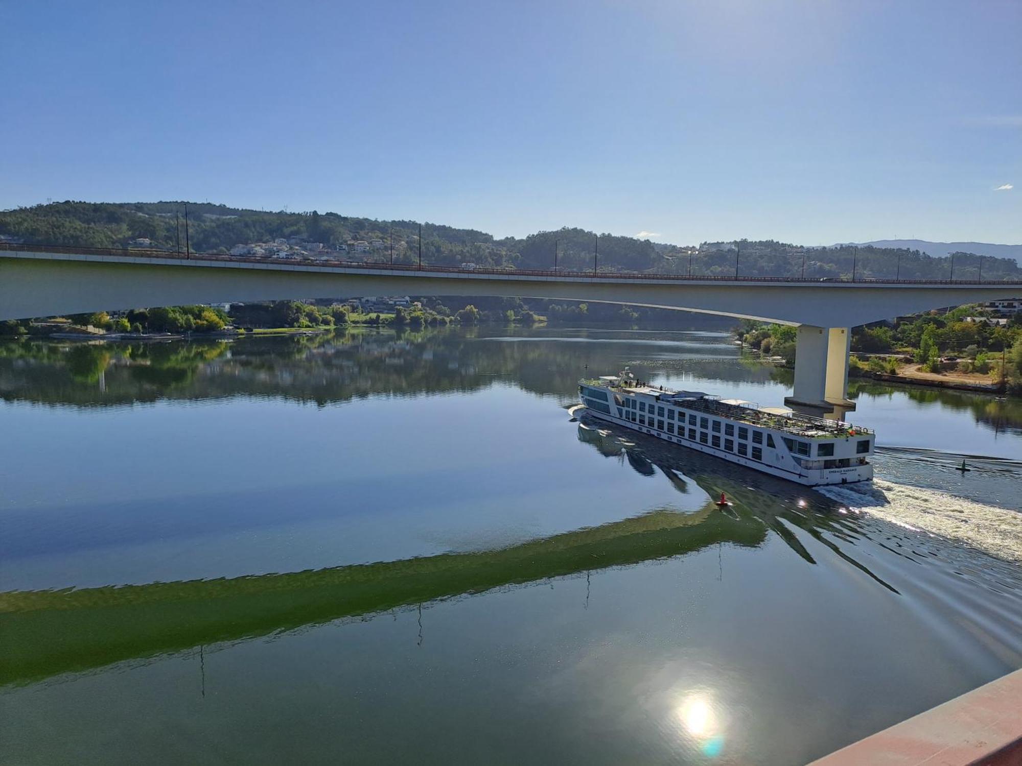 Appartamento Burguesinha Al Entre-Os-Rios Esterno foto
