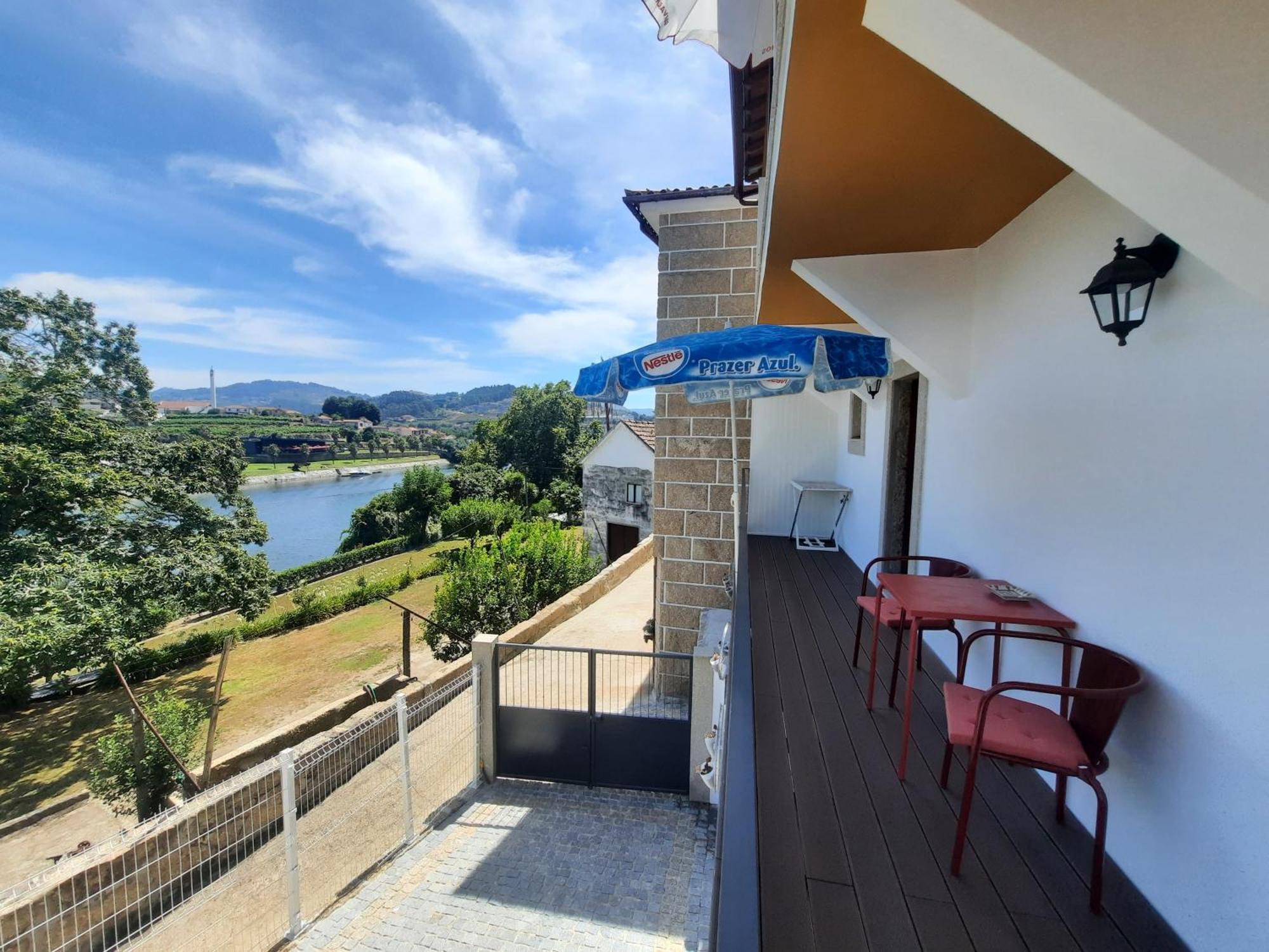 Appartamento Burguesinha Al Entre-Os-Rios Esterno foto